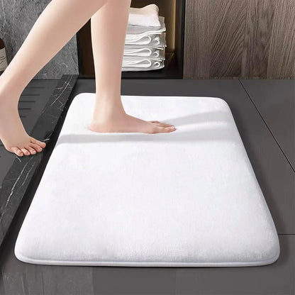Super Absorbent Coral Velvet Bath Mat – Anti-Slip Bathroom Floor Rug, Quick-Dry, Soft & Plush for Showers, Baths, and Powder Rooms